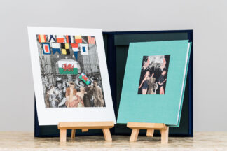 Under Milk Wood: de luxe edition